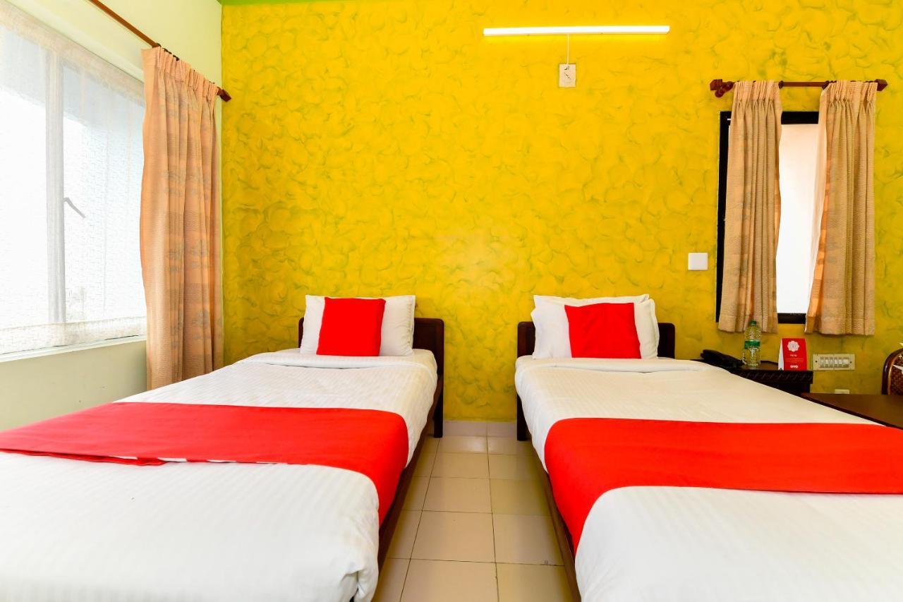 Oyo Flagship 9560 Hotel Bellwether Kochi Exterior foto