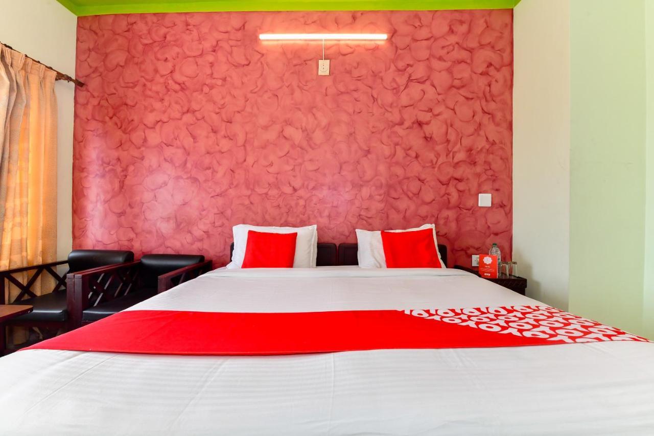 Oyo Flagship 9560 Hotel Bellwether Kochi Exterior foto